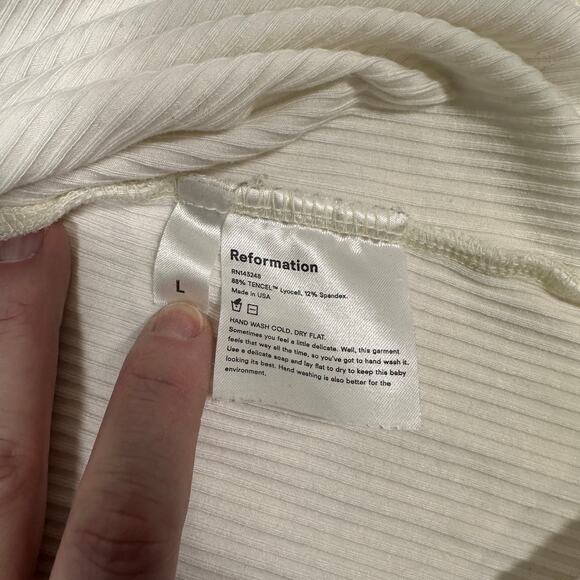 Reformation Ribbed Tee L | Ivory Long Sleeve | Tencel Blend | MSRP $68 - Picture 8 of 8